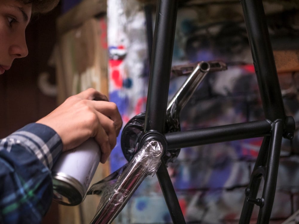 What is the difference between Powder Coating vs. Liquid Paint?